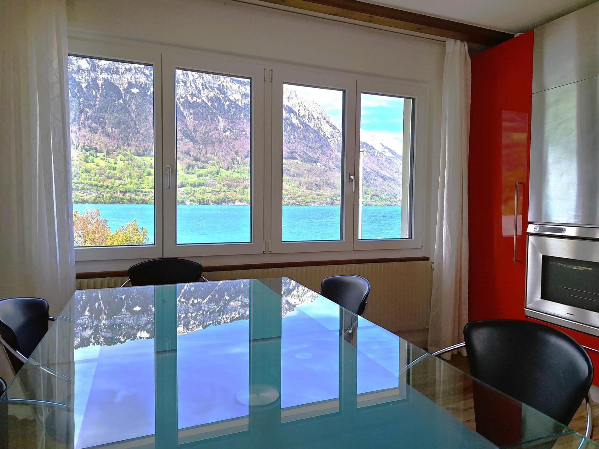 Lake House Bönigen Exteriér fotografie
